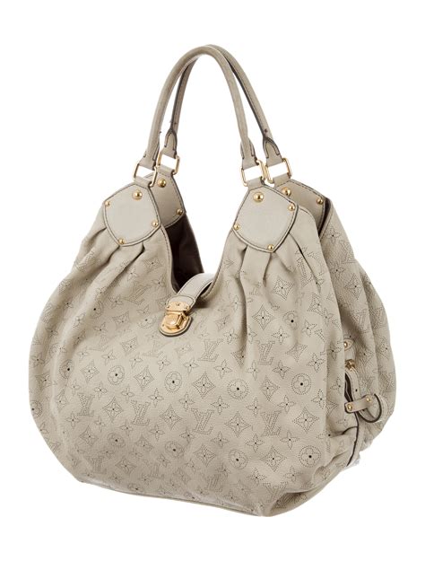 Louis Vuitton mahina hobo bag